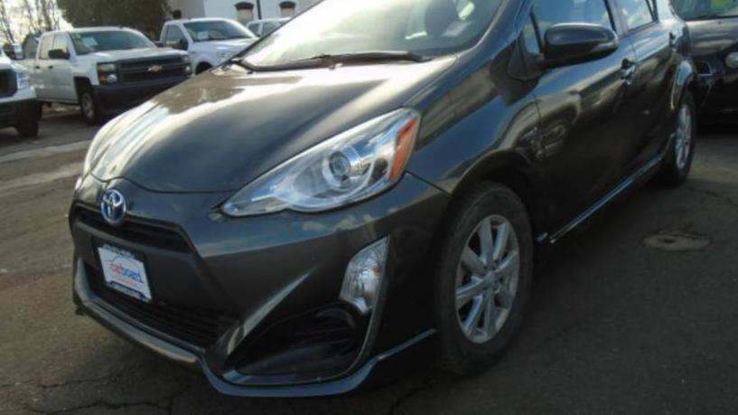 TOYOTA PRIUS C 2017 JTDKDTB39H1595359 image